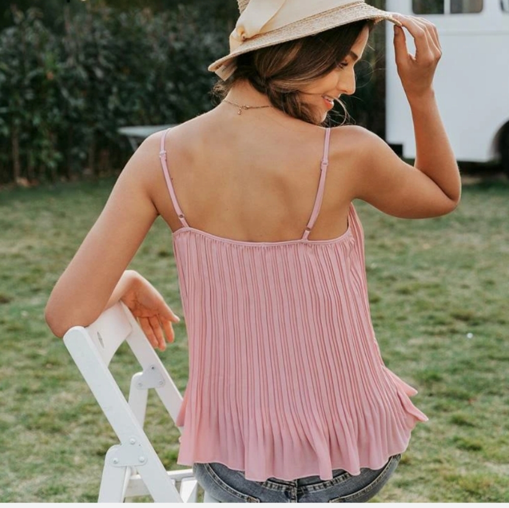 New Beautiful Pink Pleated Lace Trim Camisole Top - Picture 5 of 11